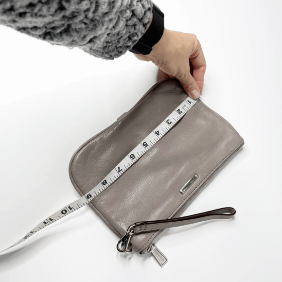 Rebecca Minkoff Skinny MAC Wristlet leather soft gray removeable wrist strap - Picture 2 of 4